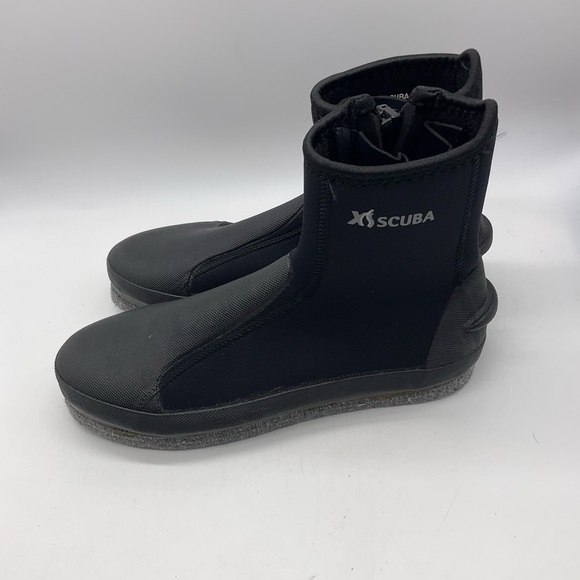 Men’s XS Scuba 3mm Deluxe Zipper Boots Size 11 Felt Bottom - Picture 1 of 7